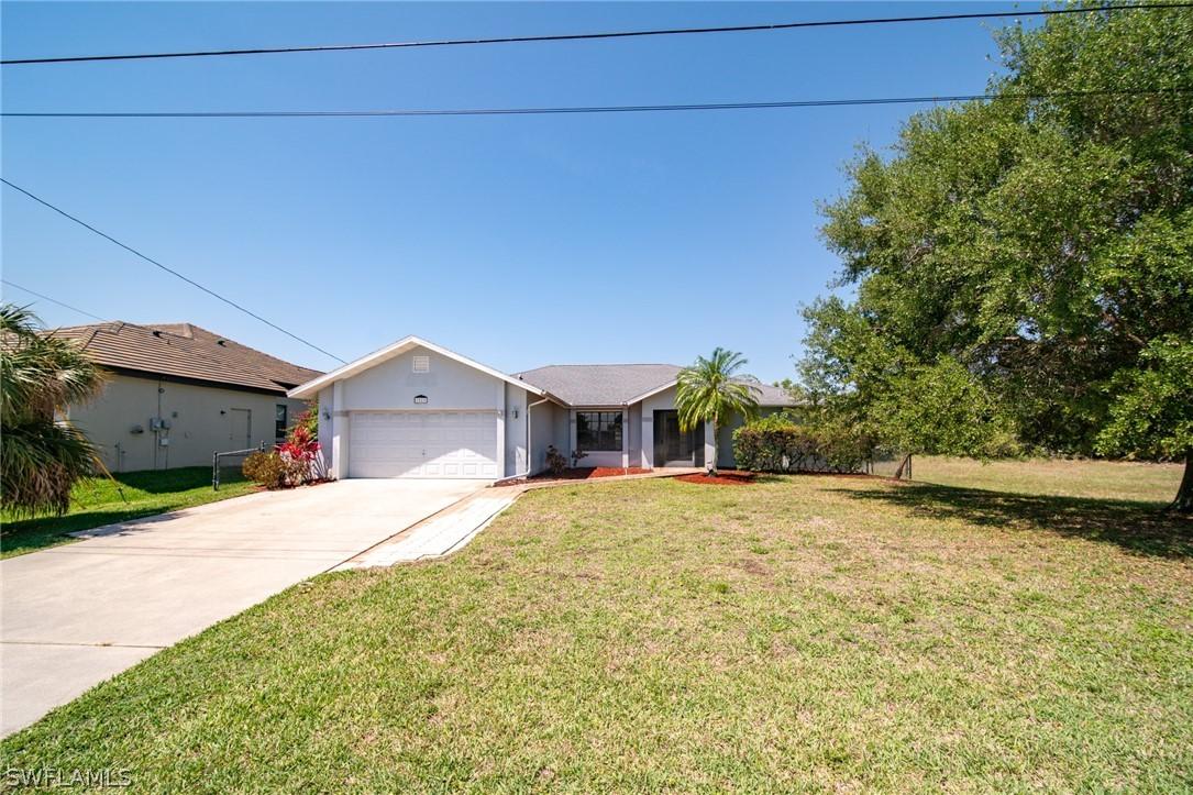 2582 SW 27th Pl., Cape Coral, FL 33914