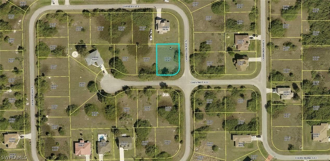 619 Chestnut St., Lehigh Acres, FL 33974