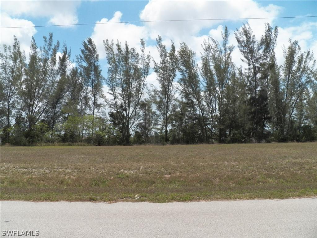 2100 NW 27th St., Cape Coral, FL 33993