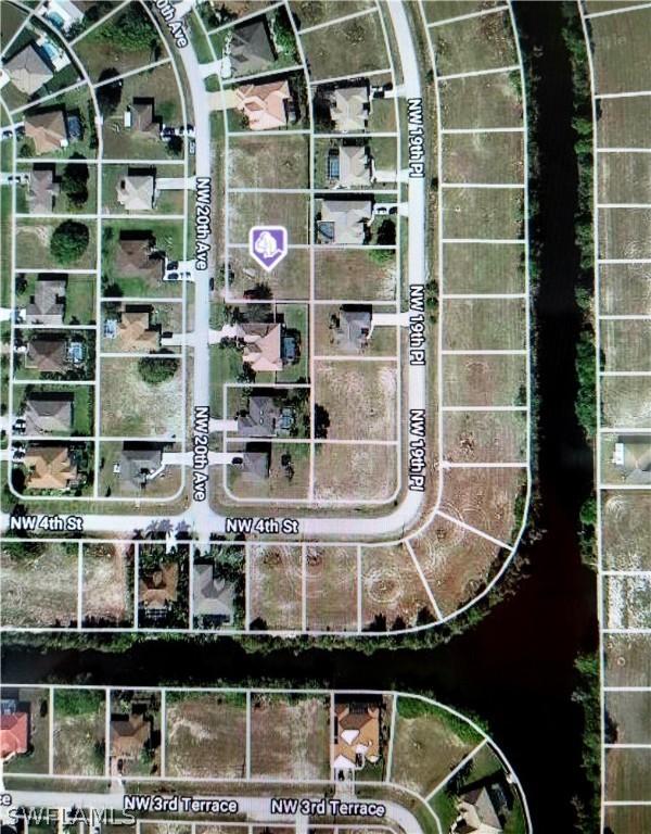 415 NW 20th Ave., Cape Coral, FL 33993