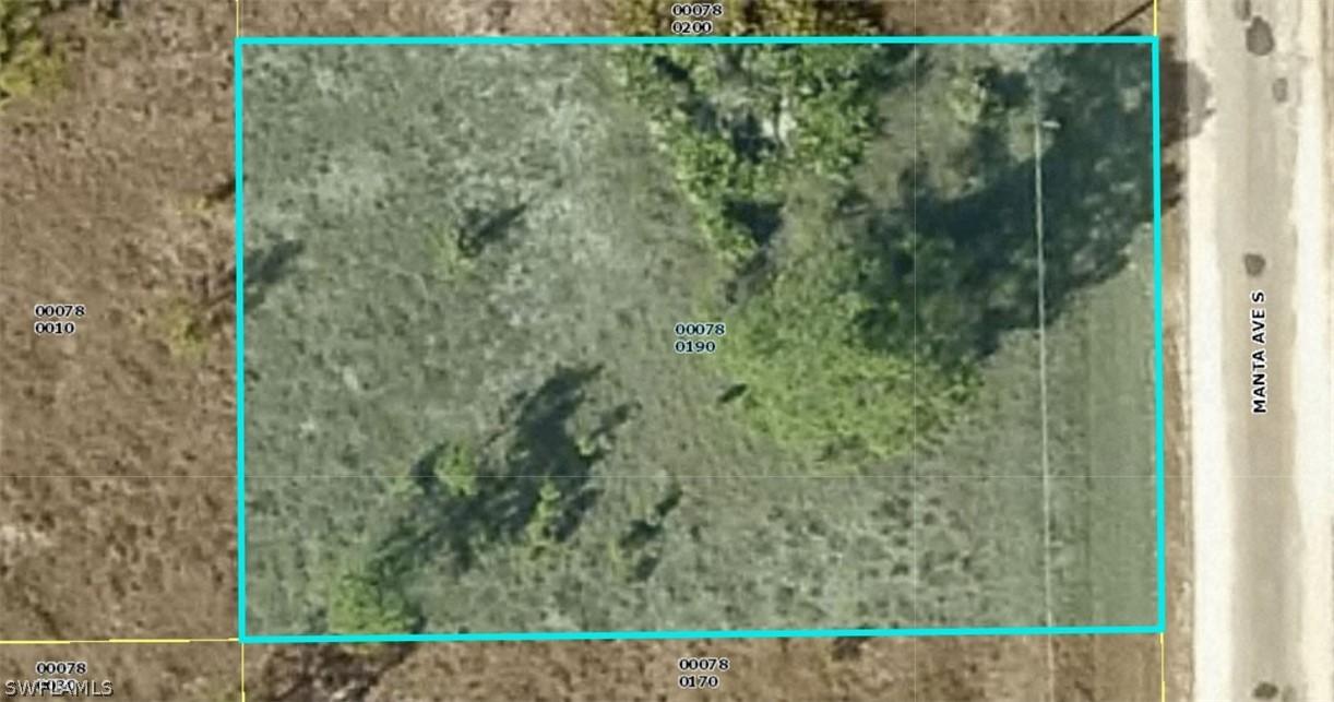 1042 Manta Ave., Lehigh Acres, FL 33974