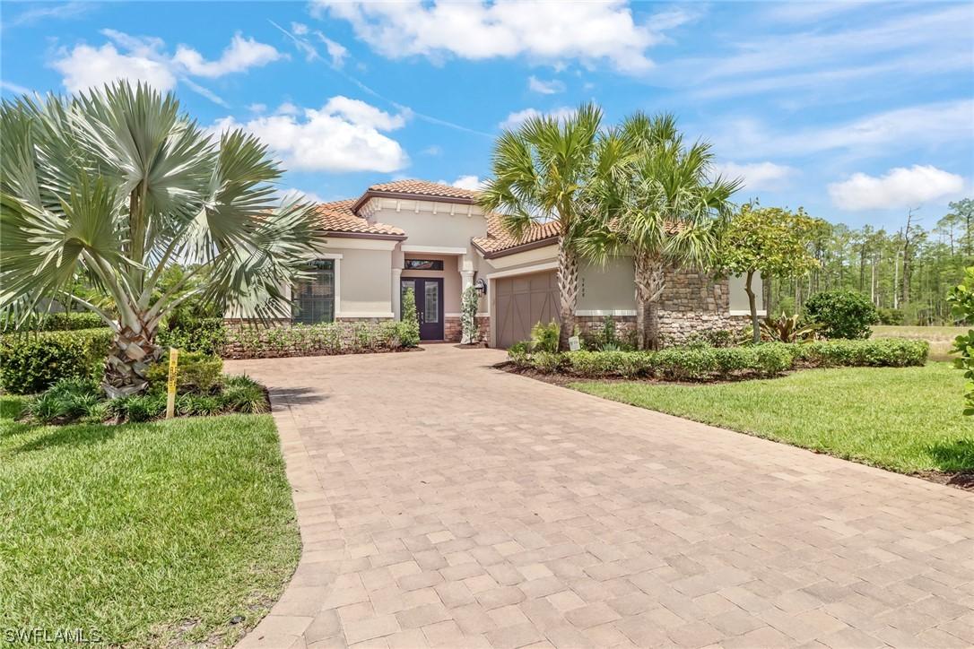 9488 Galliano Ter., Naples, FL 34119