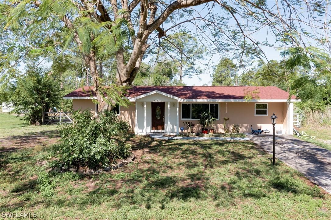 1009 Highland Ave., Lehigh Acres, FL 33972