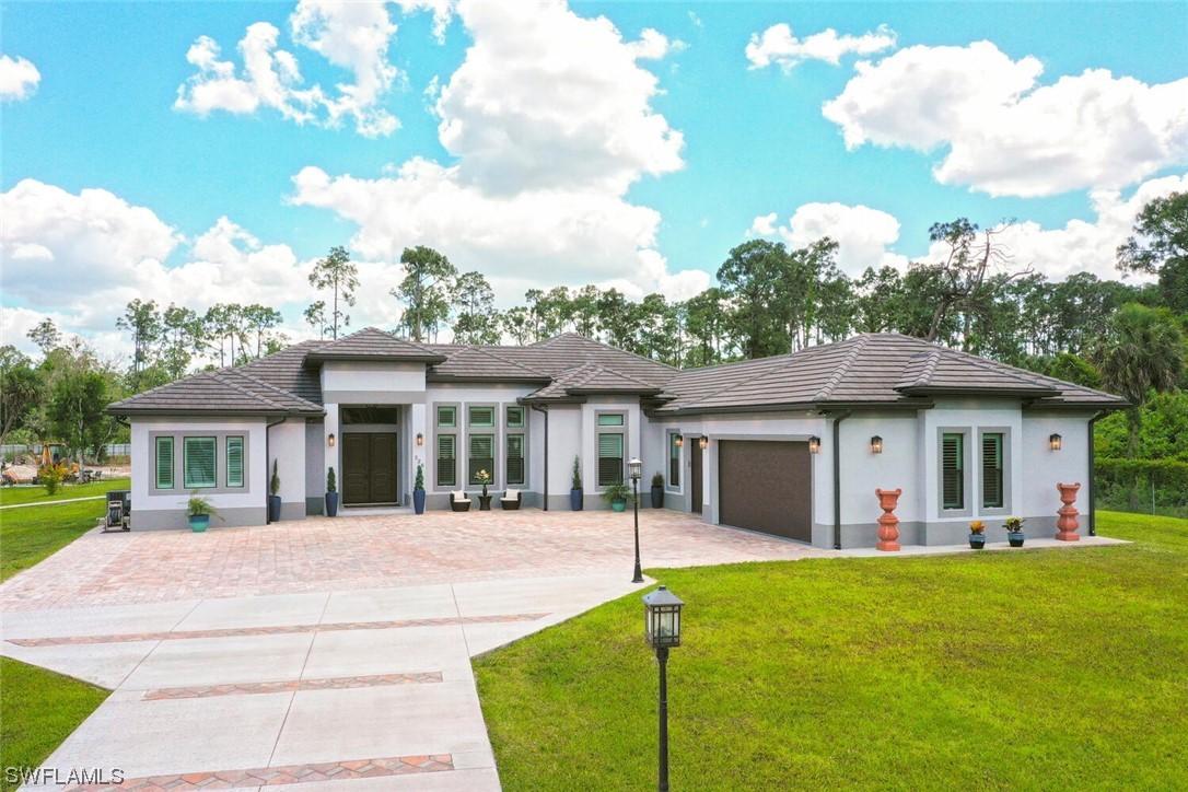 326 Golden Gate Blvd., Naples, FL 34120