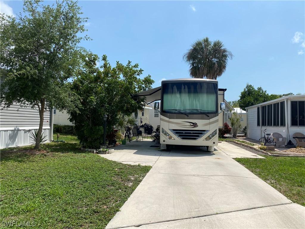 4541 Split Log Ln., Estero, FL 33928