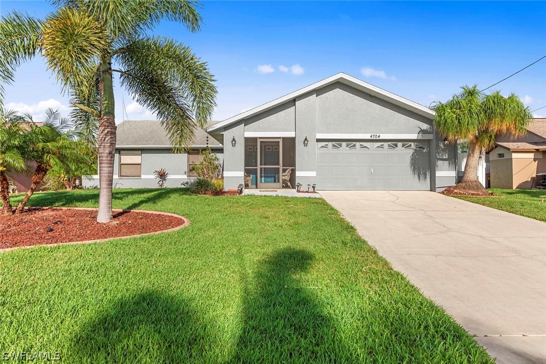 4704 SW 25th Pl., Cape Coral, FL 33914
