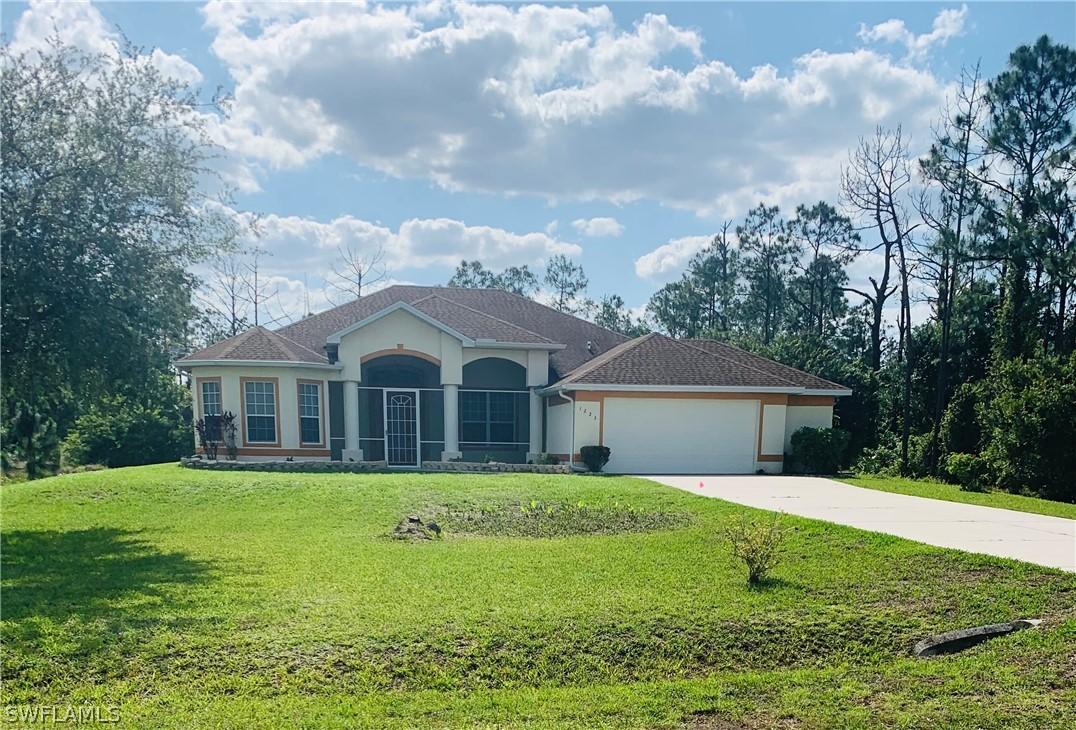 1223 Roosevelt Ave., Lehigh Acres, FL 33972