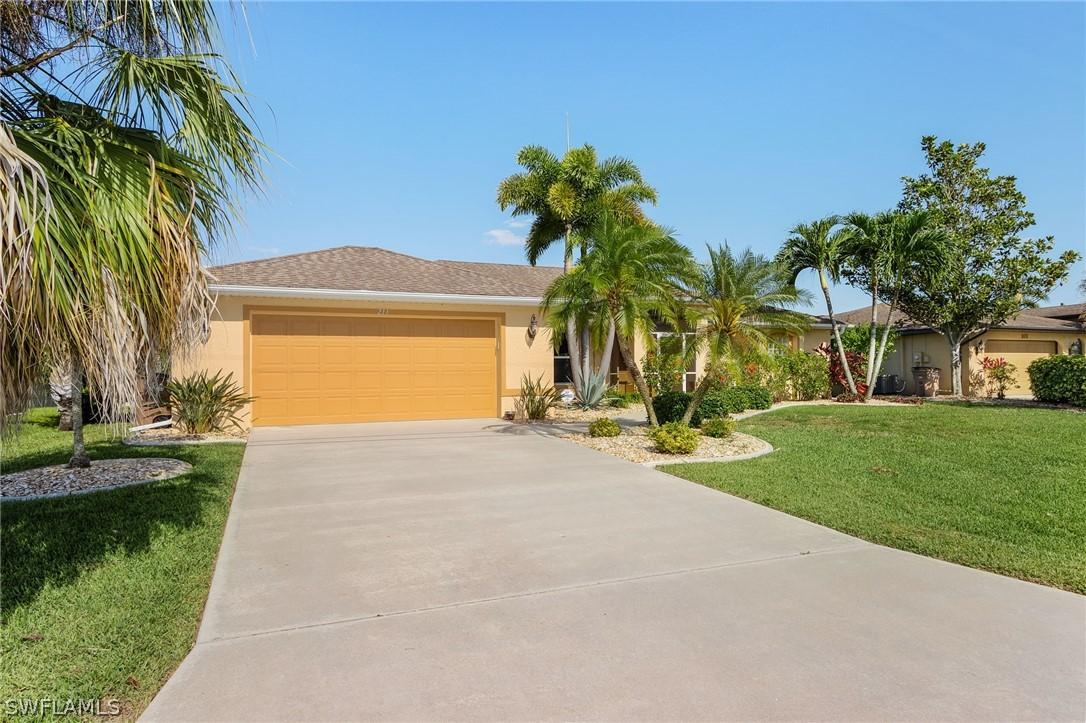 211 SE 15th Ave., Cape Coral, FL 33990