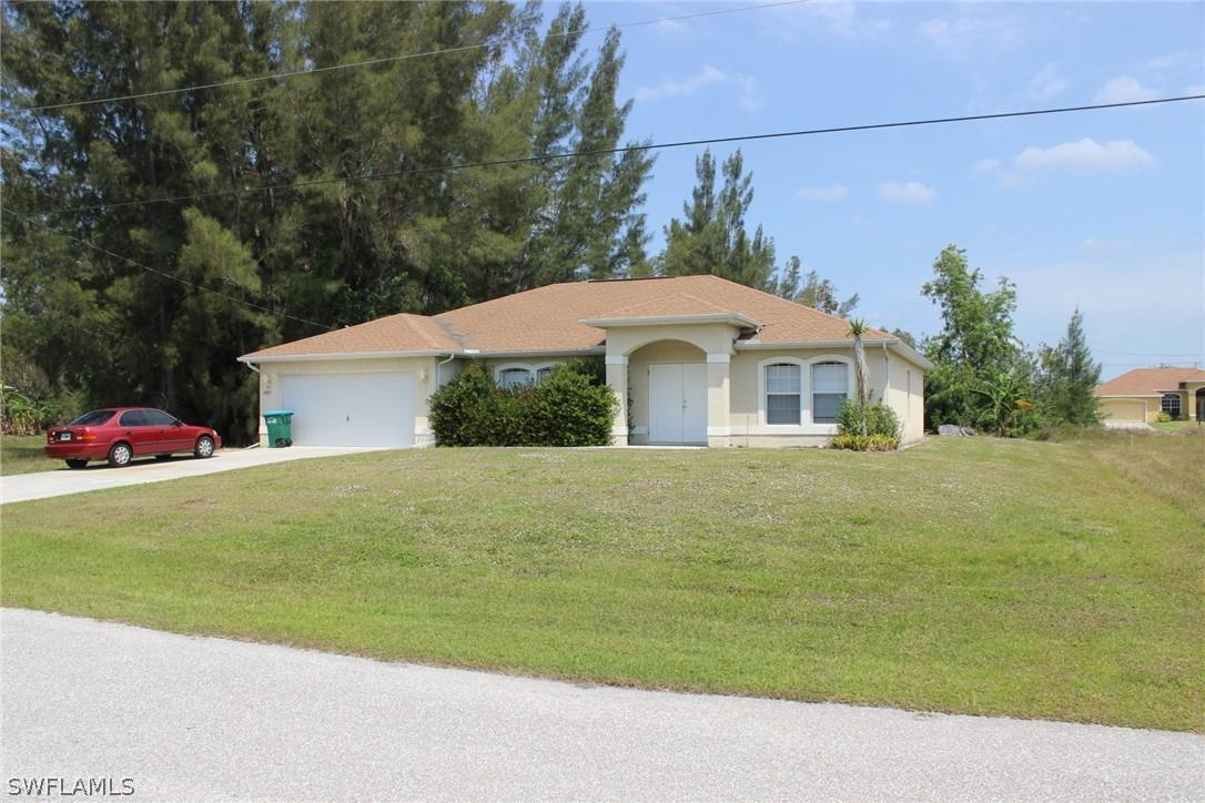 2823 NW 10th Ter., Cape Coral, FL 33993