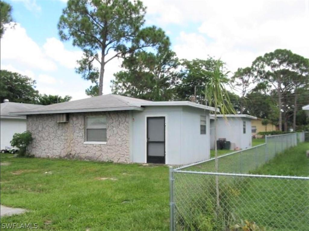 26691/693 London Ln., Bonita Springs, FL 34135