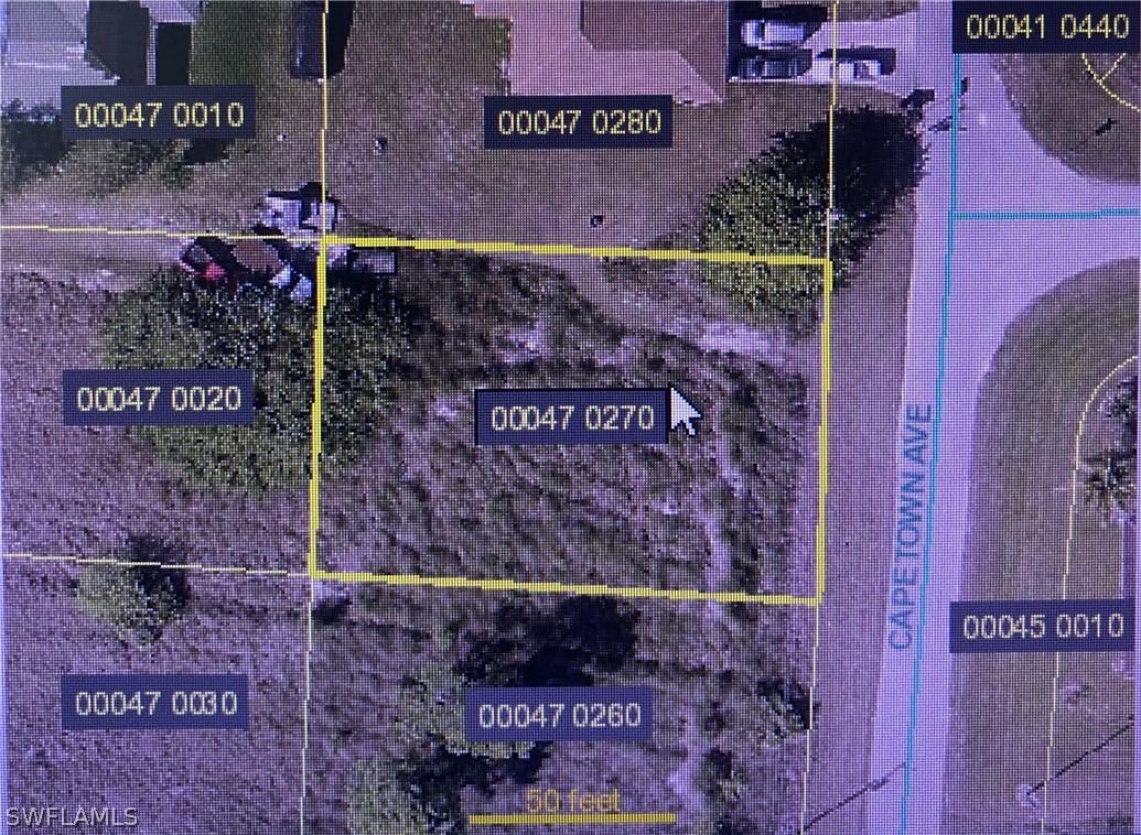 1036 Capetown Ave., Lehigh Acres, FL 33974