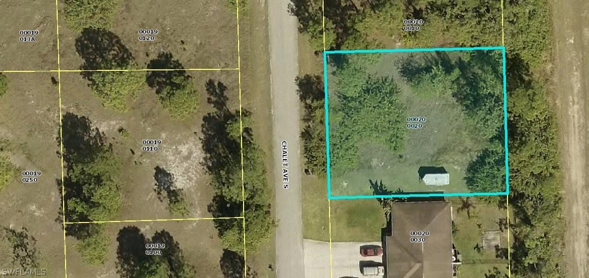 405/407 Chalet Ave., Lehigh Acres, FL 33974