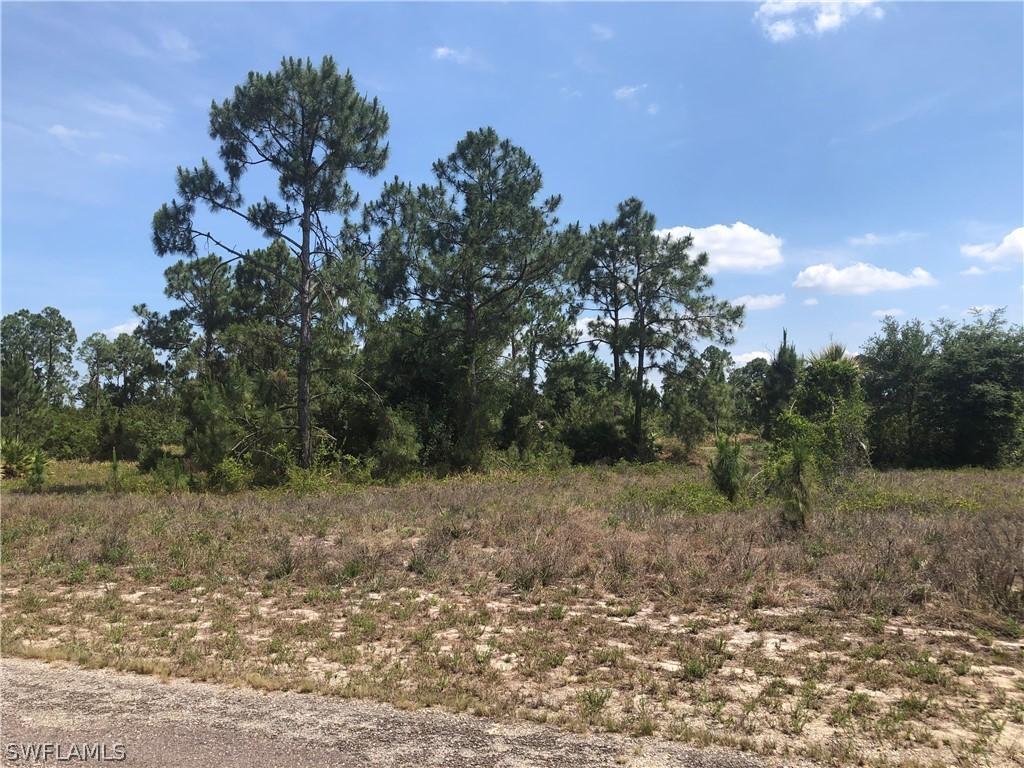 1236 Howell St., Lehigh Acres, FL 33974