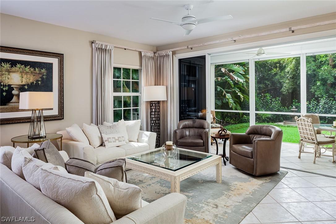 368 7th Ave. #1, Naples, FL 34102