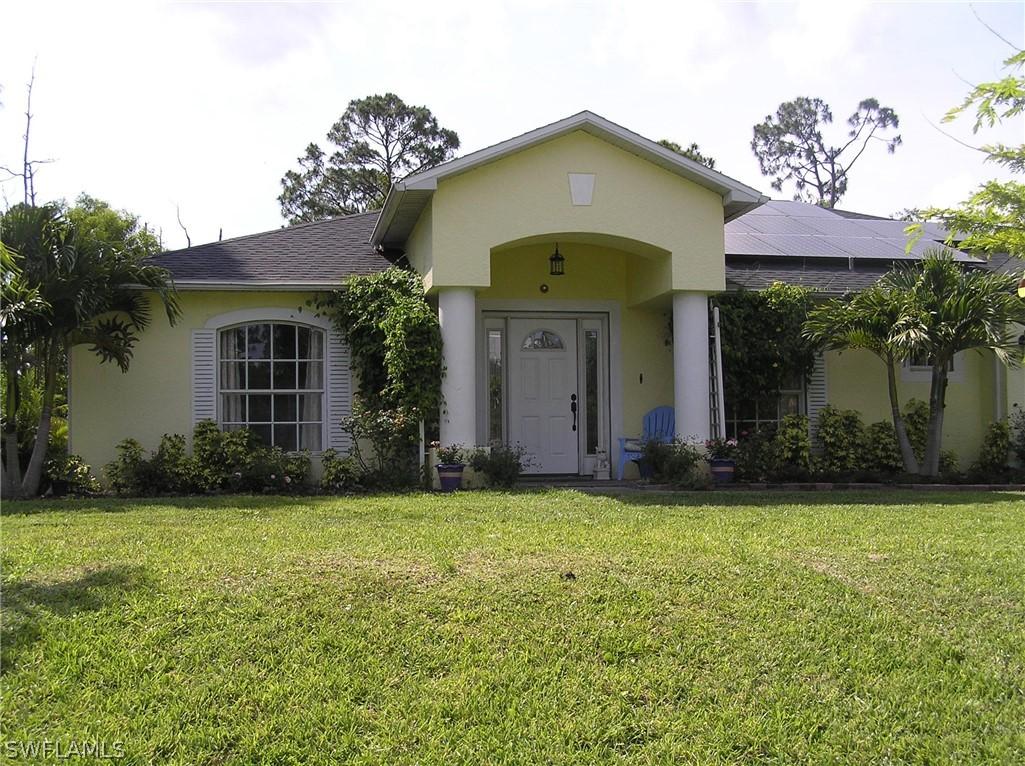 400 Merry Ct., Lehigh Acres, FL 33974