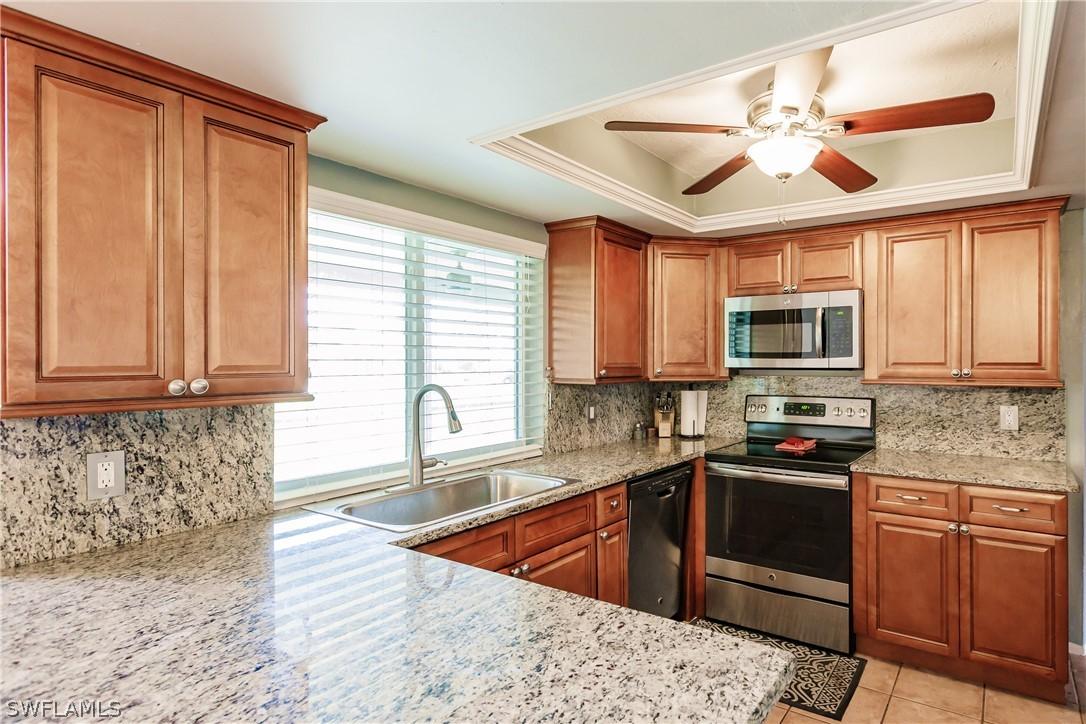 432 SW 37th Ln., Cape Coral, FL 33914