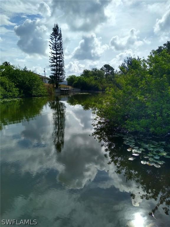 343 NE 19th Ter., Cape Coral, FL 33909