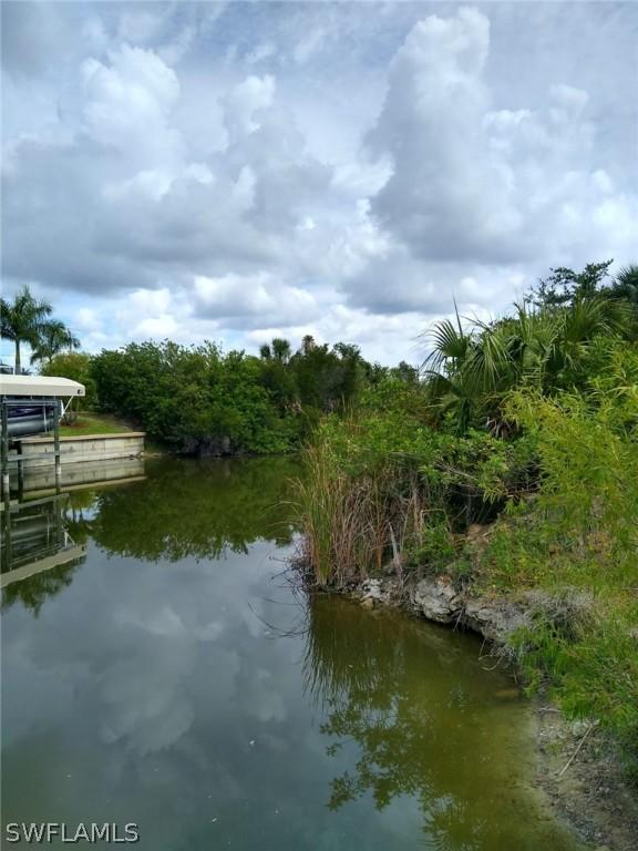 1824 NE 19th Ave., Cape Coral, FL 33909