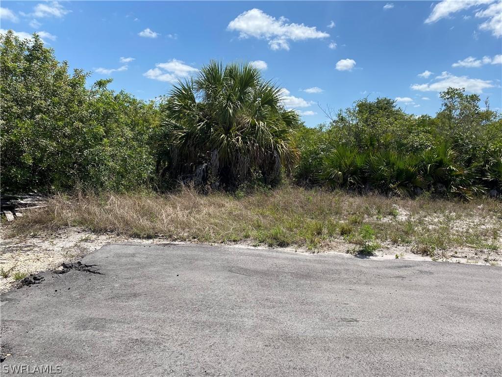 5902 Judy Ave., Lehigh Acres, FL 33971