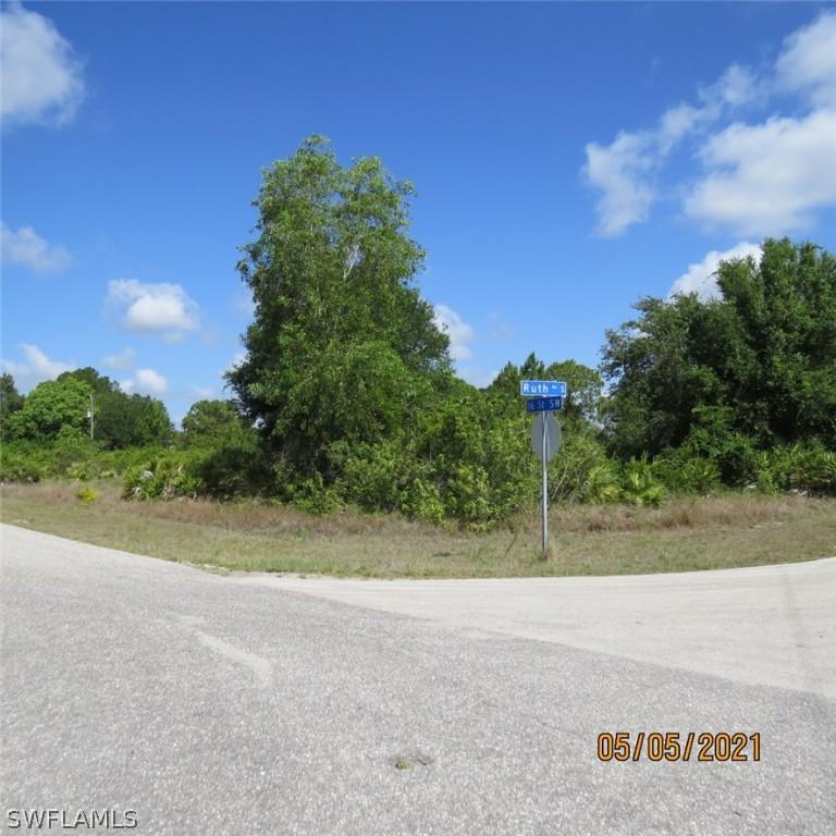 1508 Ruth Ave., Lehigh Acres, FL 33976