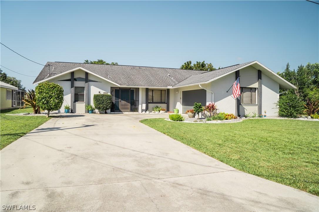 3914 SE 9th Ct., Cape Coral, FL 33904