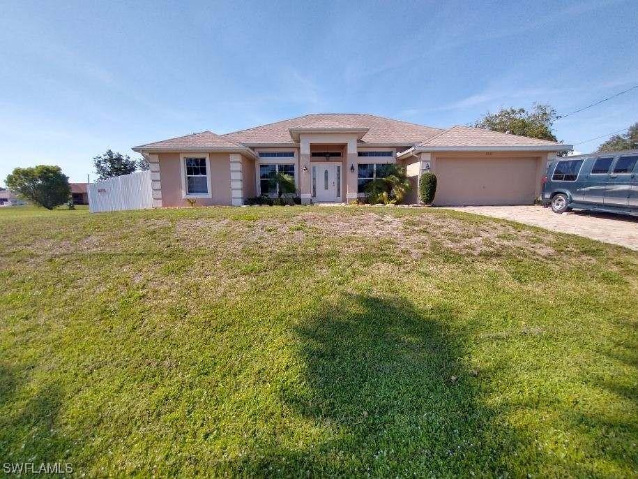 2221 NW 4th Ter., Cape Coral, FL 33993