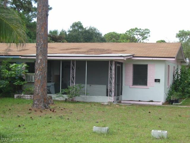 2550 Jackson St., Fort Myers, FL 33901