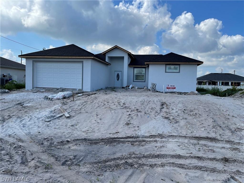 4203 19th St., Lehigh Acres, FL 33976