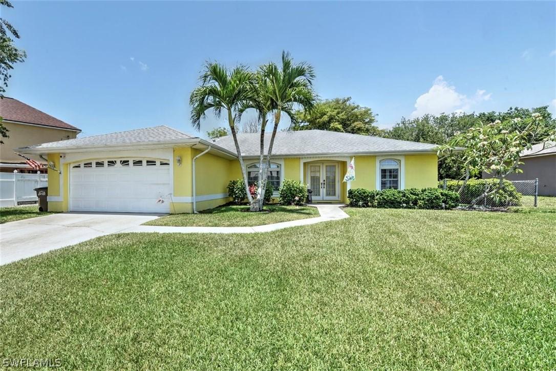 905 SE 22nd Ter., Cape Coral, FL 33990