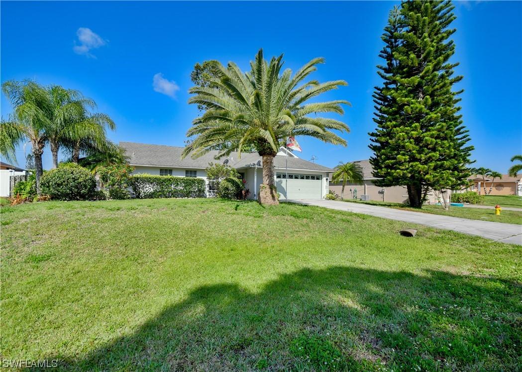 604 SW 9th Ct., Cape Coral, FL 33991