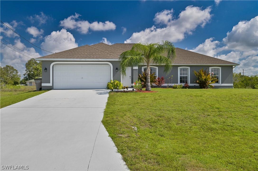 1723 NE 13th Ter., Cape Coral, FL 33909