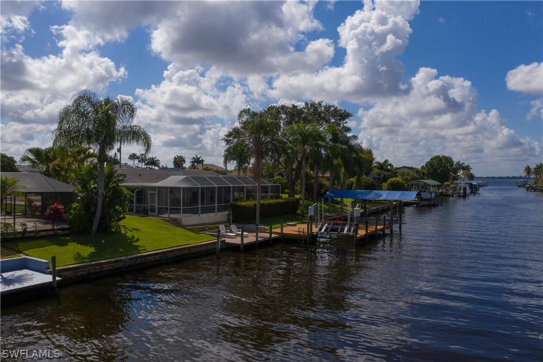 2524 SE 24th Pl., Cape Coral, FL 33904