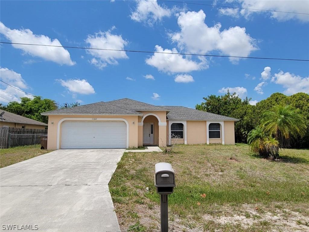1104 SE 13th Pl., Cape Coral, FL 33990