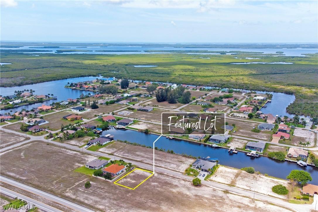 1227 NW 40th Pl., Cape Coral, FL 33993