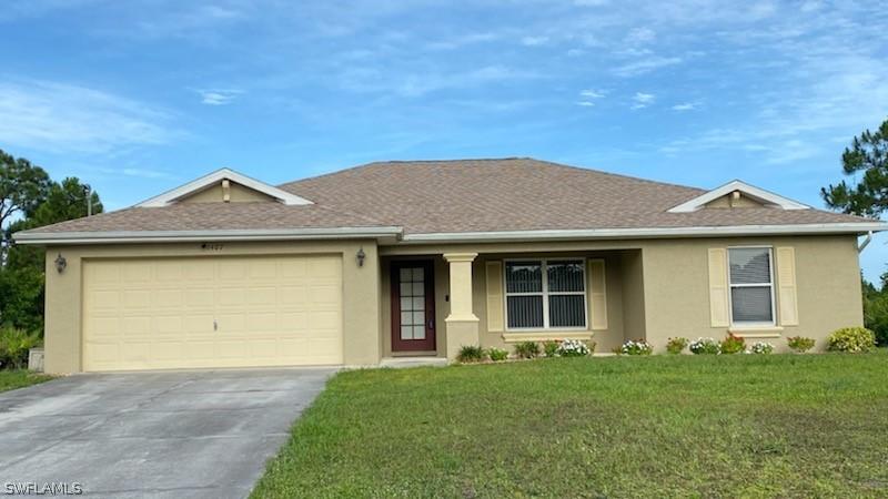 1407 Oak Ave., Lehigh Acres, FL 33972