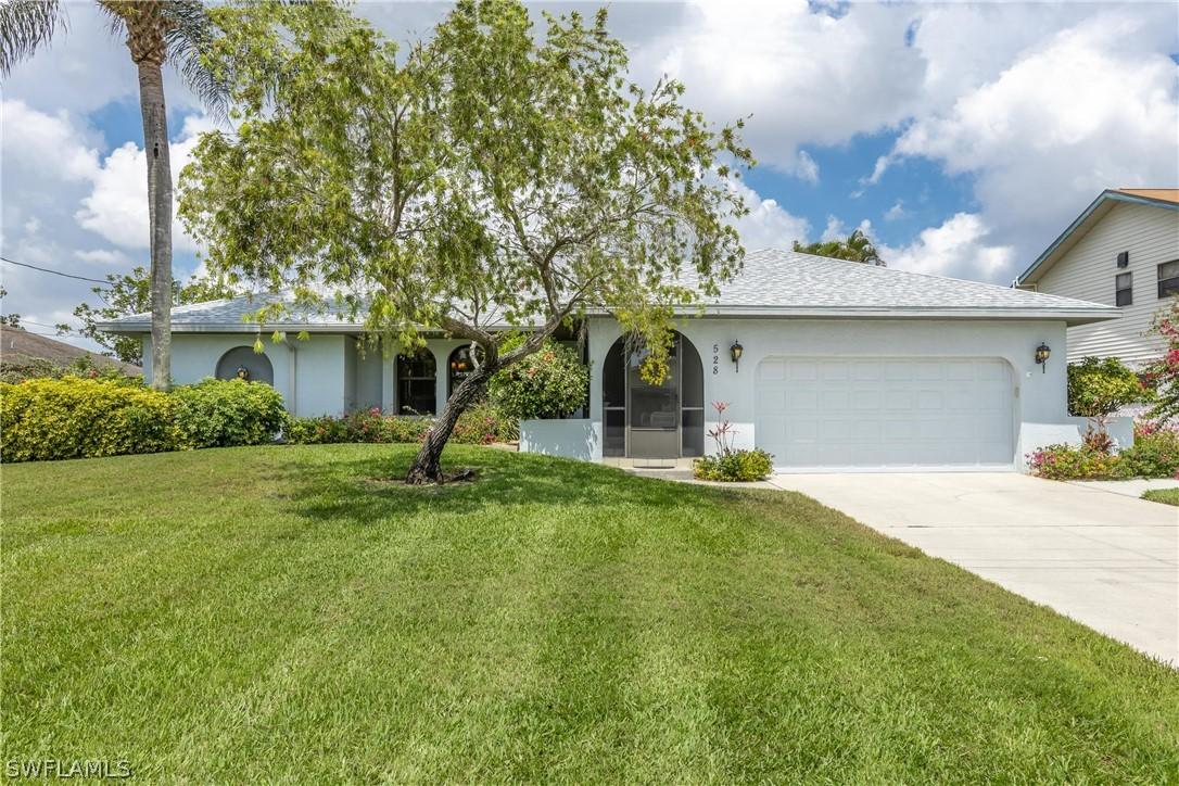 528 SE 21st Ave., Cape Coral, FL 33904