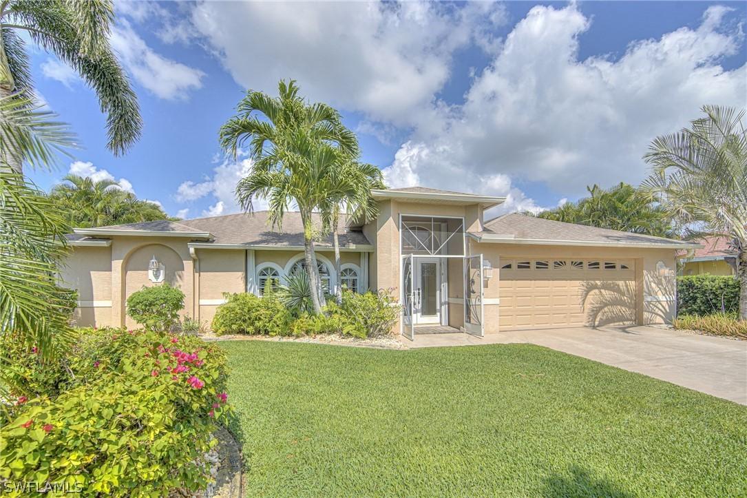 3716 SE 15th Pl., Cape Coral, FL 33904