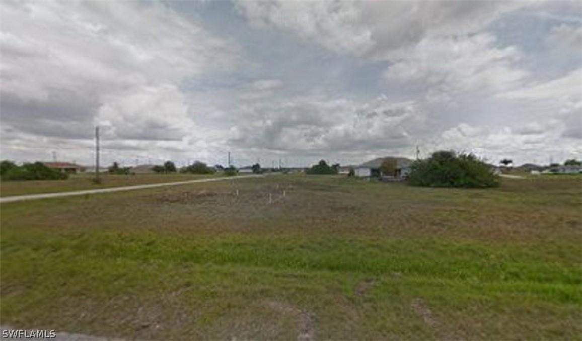 315 NW 26th Ave., Cape Coral, FL 33993