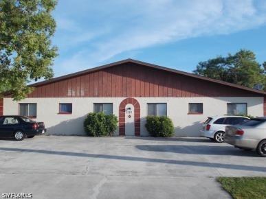 709 SE 8th Ter., Cape Coral, FL 33990