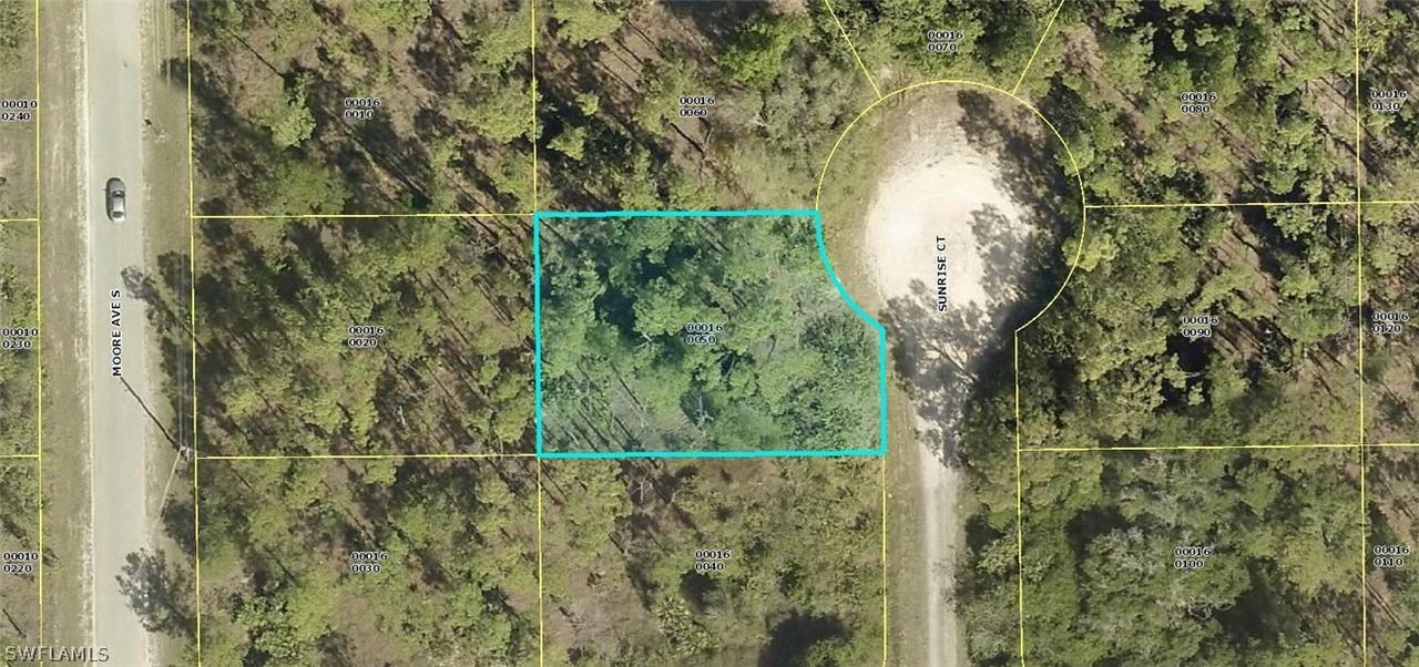 106 Sunrise Ct., Lehigh Acres, FL 33974