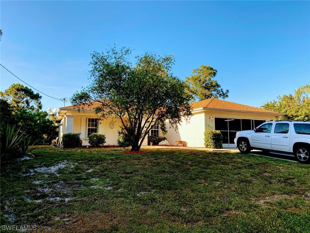 1017 Binkley St., Lehigh Acres, FL 33974