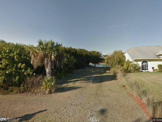 743 Chestnut St., Lehigh Acres, FL 33974