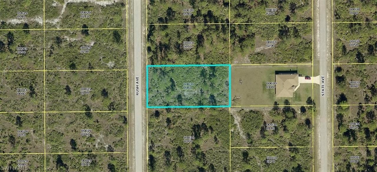 1012 Rush Ave., Lehigh Acres, FL 33972