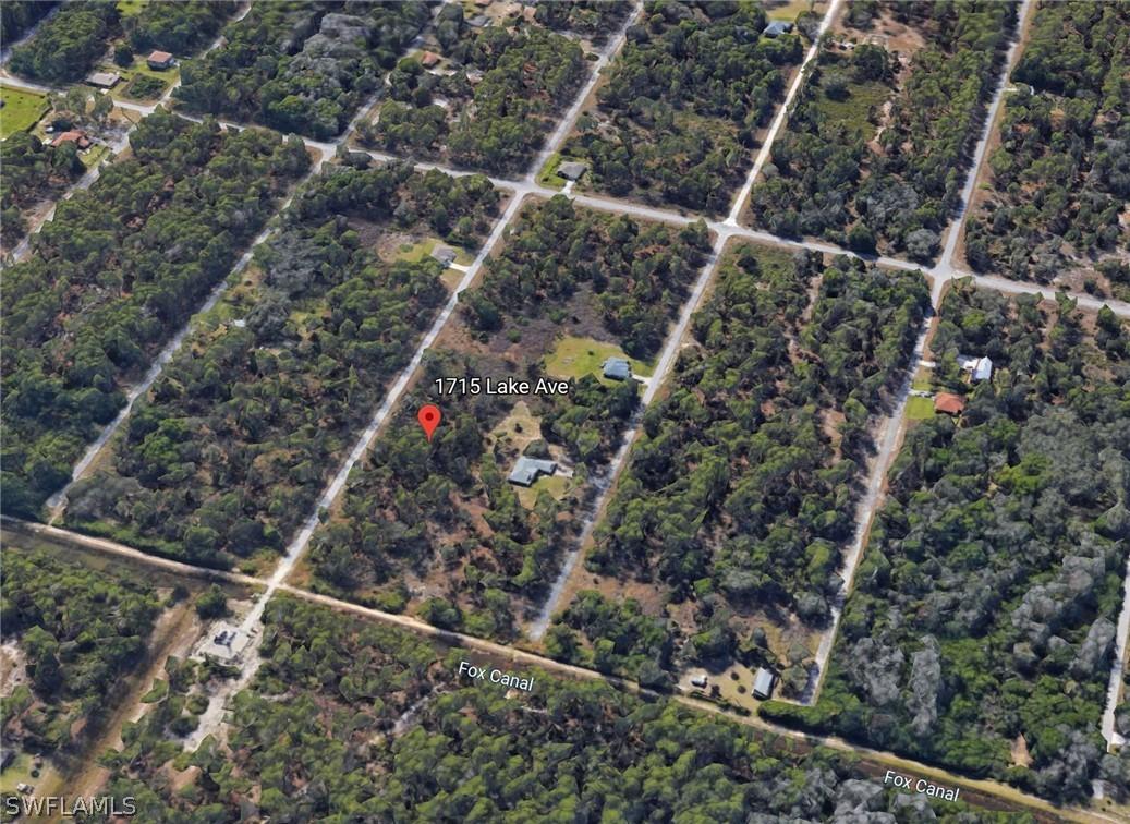 1715 Lake Ave., Lehigh Acres, FL 33972