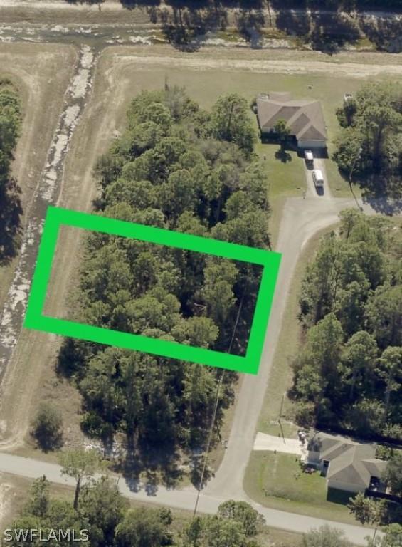 3704 Dora Ave., Lehigh Acres, FL 33971