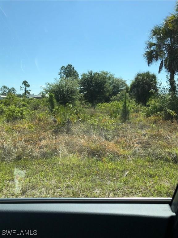 916 Lake Ave., Lehigh Acres, FL 33972