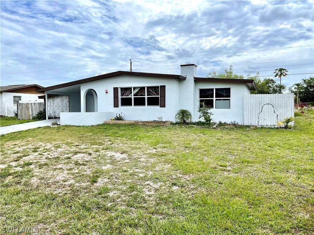 314 Rushmore Ave., Lehigh Acres, FL 33936