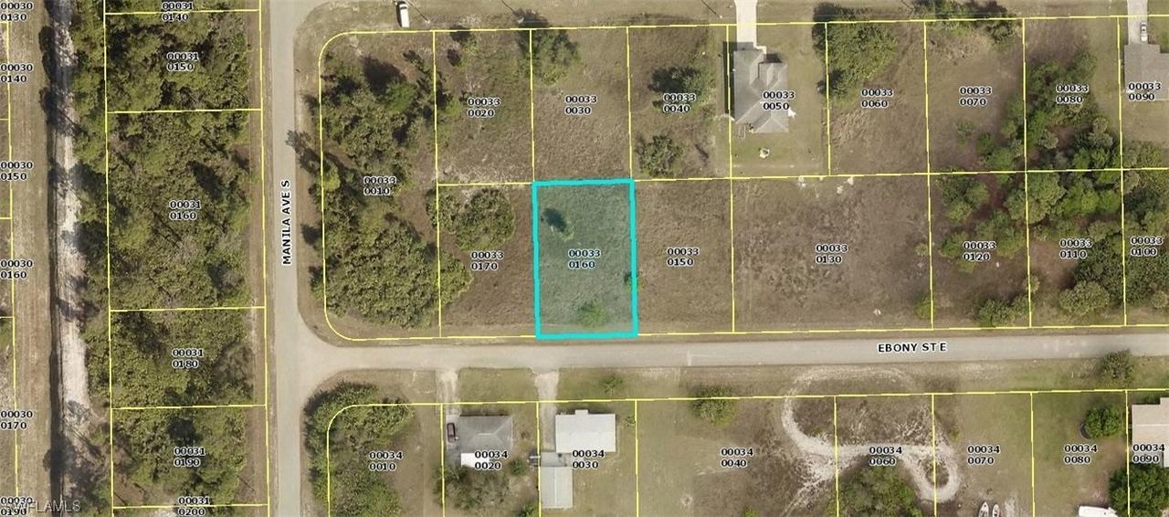 1143 Ebony St., Lehigh Acres, FL 33974
