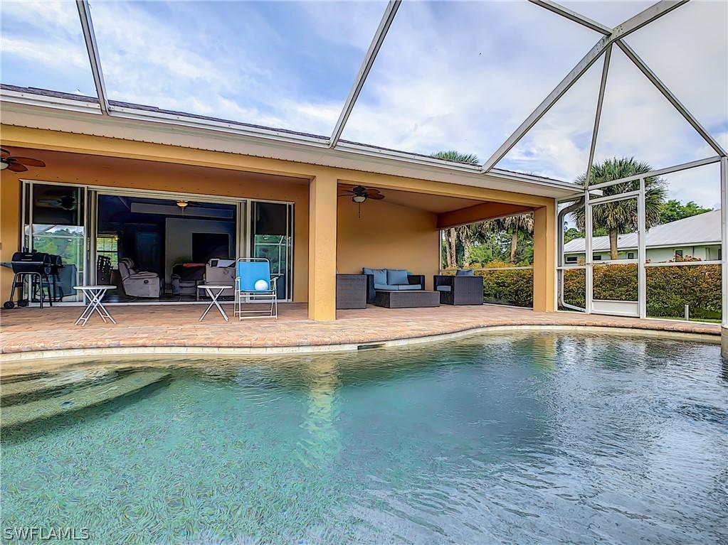 2106 Laura St., Lehigh Acres, FL 33971