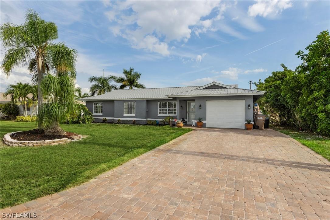1906 SE 26th St., Cape Coral, FL 33904